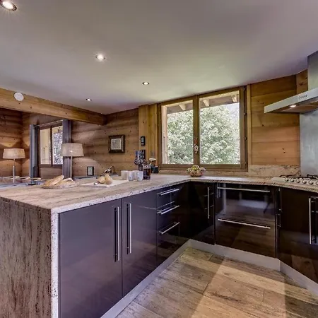 6 Bedrooms Chalet With Mountain View & Hot Tub- If You Want To Book, Please Contact On Wh-ats-app - 0034-635-518-057 !!!! Chamonix
